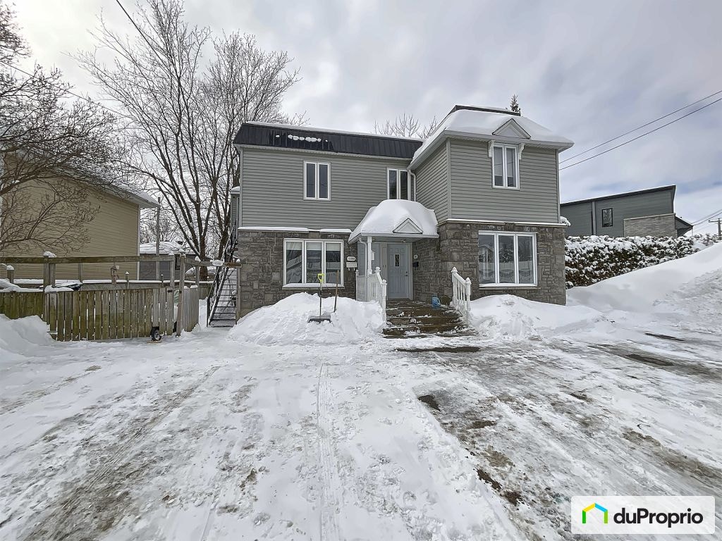 $949,000 - Triplex for sale in Ste-Dorothee — photo 1