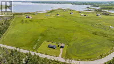 Welcome to beautiful Brule! Located minutes from Tatamagouche. Brule, famed for its dramatic ocean t...