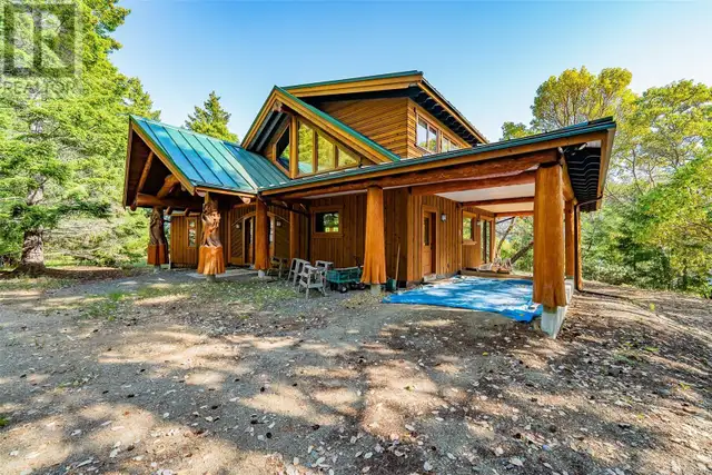 1100 Keith Rd Qualicum Beach, British Columbia in Houses for Sale in Parksville / Qualicum Beach - Image 14