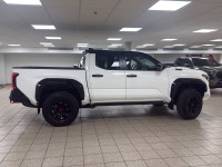The latest 2025 Toyota Tacoma Hybrid brings meaningful refinement to Toyotas midsize pickup formula,... (image 6)