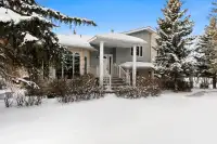 27 Federal Dr - Located In Picturesque Town of White City