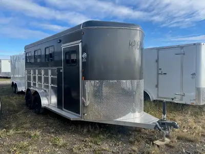 2026 Maverick 3 Horse 9.9k- DX 7'6" Retail Price$33,749.00 Sale Price$31,448.00 LocationMillarville,...