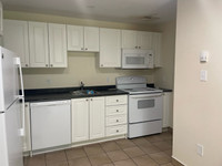 FULLY RENOVATED 2-BEDROOM IN CENTRAL FAIRVIEW