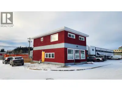 Centrally .located just one block off Queensway Boulevard and minutes from the downtown core, this p...