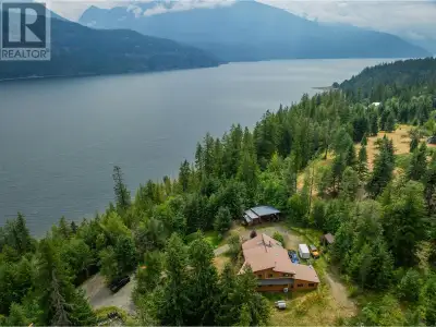 This charming log home is located approximately 8 km north of Kaslo, BC, on just over 3 acres near t...