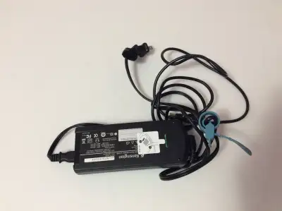 Kensington 90W Universal AC/DC Power Adapter with USB (Main Uni, View more