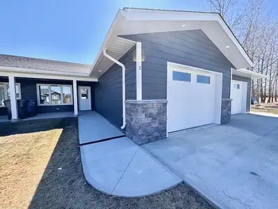 R34//Killarney/Now available in Killarney, MB this brand new 2-bedroom, 2-bathroom inside unit condo...
