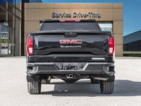 *Aluminum Wheels, Remote Start, Apple CarPlay, Android Auto, Streaming Audio!* This 2024 Sierra 1500... (image 5)