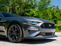 5.0L V8 engine for exhilarating power - Roush Stage 2 - Premium audio system for enhanced entertainm... (image 6)