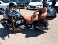 All vehicles come with a full vehicle History Report, ask to see it! 2016 Indian Roadmaster full bag... (image 1)