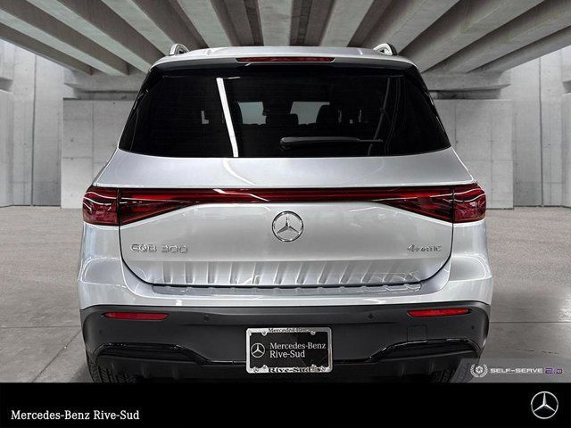 2025 Mercedes-Benz EQB 300 4M dans Autos et camions  à Longueuil/Rive Sud - Image 4