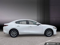 2023 Mazda Mazda3 La Mazda3 GS 2023 est une berline compacte qui se distingue par son design élégant... (image 5)