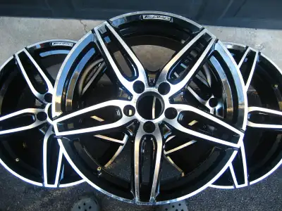 PLEASE READ THE ENTIRE AD BEFORE REPLYING OPEN TO RESONABLE OFFERS pics 1-3 3 rims 18x8 5x112 bolt e...