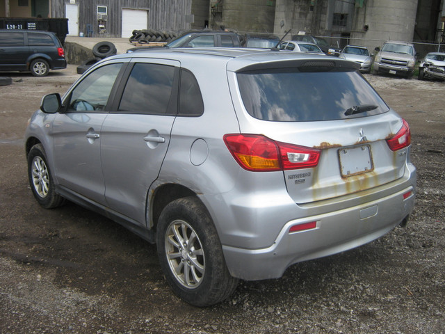 !!!!NOW OUT FOR PARTS !!!!!!WS008921 2011 MITSUBISHI RVR in Auto Body Parts in Woodstock - Image 4