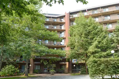 2 Bedroom Apartment in Quiet Building near Mic Mac Mall