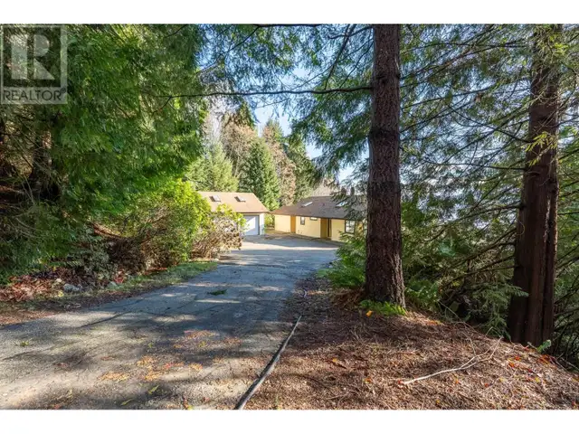 259 BRIDGEMAN ROAD Gibsons, British Columbia62854408242307123