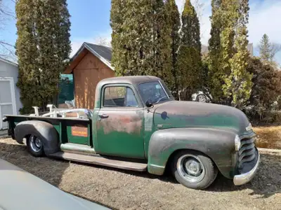 1952 Chevrolet 3600 Long box with nice patina. Powered by a 5.3 LS backed by a 4L60 4-speed auto fol...
