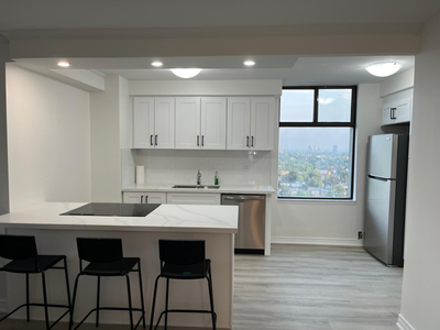 Enjoy this spacious master bedroom in a renovated fully furnished 3 bedroom condo in mid- town Toron...