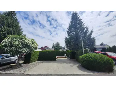 FREEHOLD 50-AMP RV LOT in Tapadera Estates with rare boundary location! Site #133 backs River Reach...