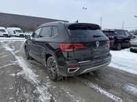 Rose City Ford - PREVIOUS DAILY RENTAL Check out this 2024 Volkswagen Taos Comfortline before it's t... (image 3)