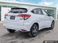 * Real Time AWD with Intelligent Control System * Display Audio System with Apple CarPlay & Android... (image 4)