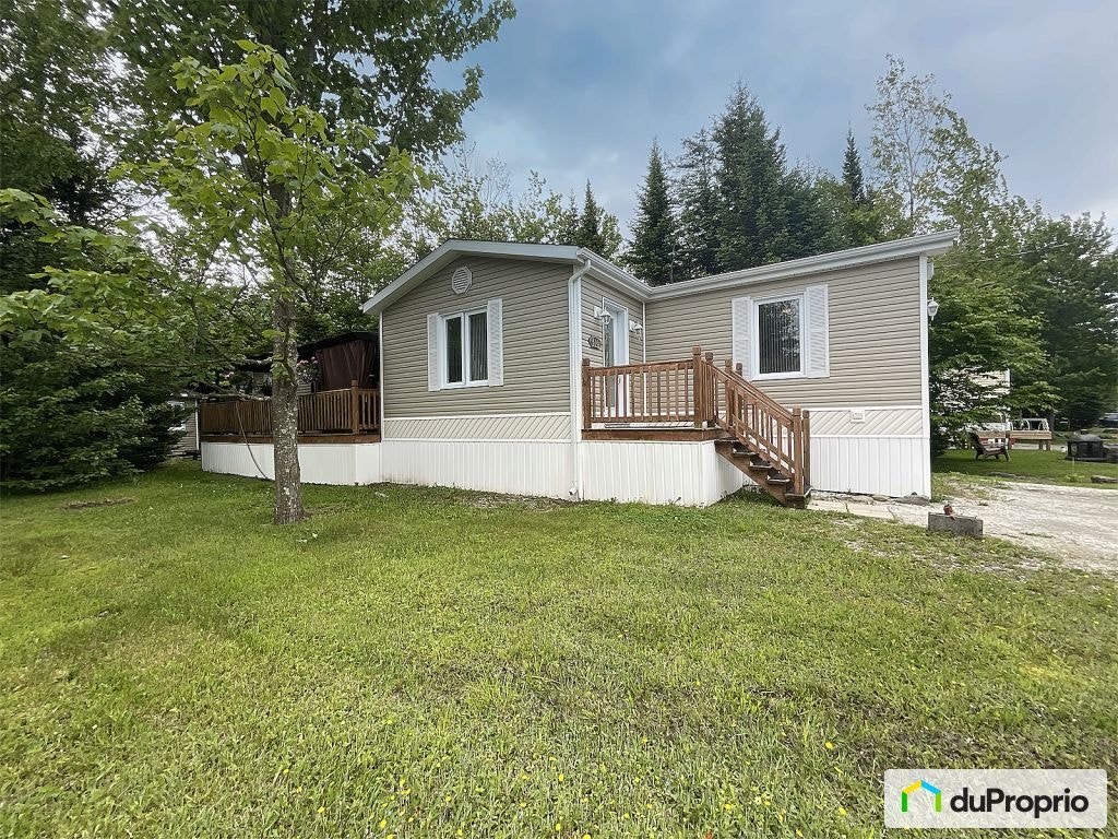 $360,000 - Manufactured home for sale in St-Etienne-De-Bolton — photo 2