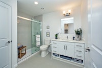 BEAUTIFUL 1 BEDROOM APARTMENT FOR RENT IN GUELPH'S EAST END PERFECT FOR MATURE ACTIVE ADULTS, RETIRE... (image 7)