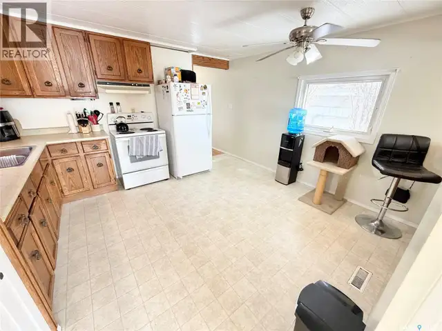 148 Laing CRESCENT Weyburn, Saskatchewan in Houses for Sale in Regina - Image 10