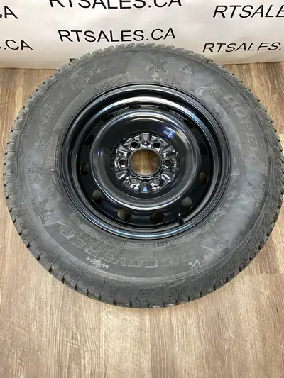 Set of four 265 70 17 Cooper Discoverer Snow claw WINTER tires on 17 inch rims Fits Chevy Chevrolet...