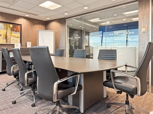 Office space for rent for 4 persons in 10 Milner Business Court in Commercial & Office Space for Rent in City of Toronto - Image 7