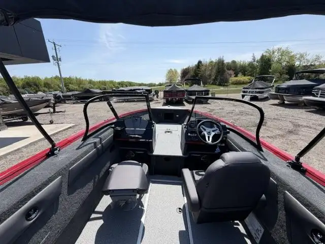 2026 Legend Boats 6414 in Powerboats & Motorboats in Guelph - Image 9