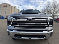 AMVIC Licensed Dealer A fresh arrival at Wolfe Chevrolet Edmonton, this 2026 Chevrolet Silverado 350... (image 1)