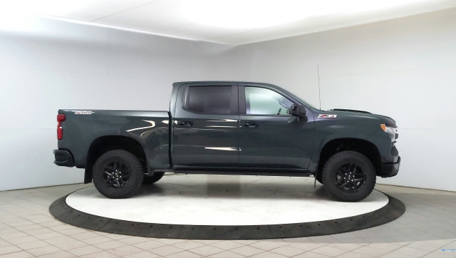 2025 Chevrolet Silverado 1500 LT Trail Boss in Cars & Trucks in Lethbridge - Image 2