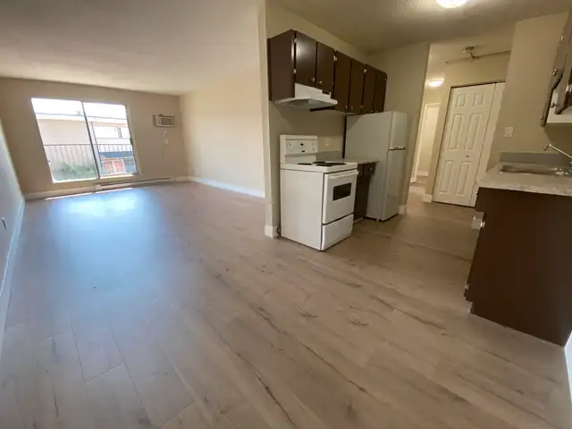 2 Bedroom 1 Bath - A/C INCLUDED starting at $1595 in Long Term Rentals in Kamloops - Image 5