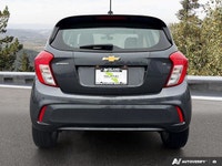 Perfectly designed for city living and beyond, this 2021 Chevrolet Spark 1LT Hatchback in a sleek Ni... (image 3)