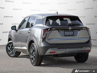 This Nissan Kicks has a durable Regular Unleaded I-4 2.0 L/122 engine powering this Variable transmi... (image 4)