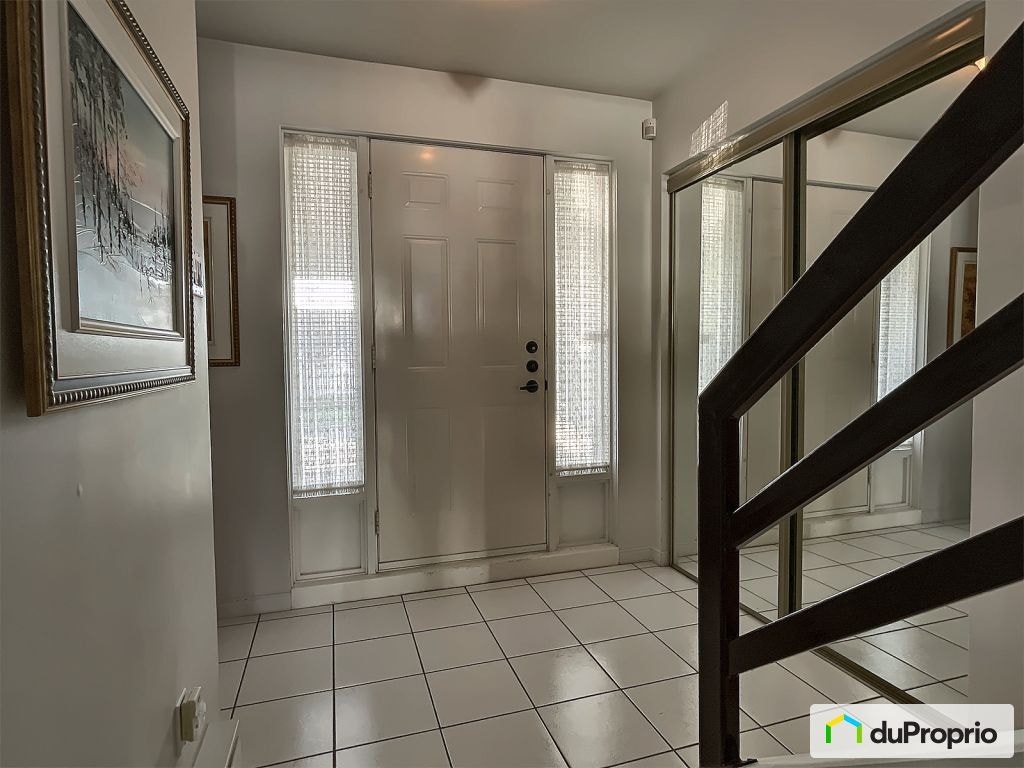$325,000 - Townhouse for sale in Jonquière (Jonquière) — photo 2