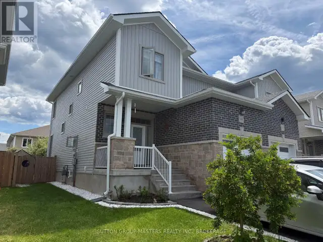 120 HAZLETT STREET Loyalist (Amherstview), Ontario in Houses for Sale in Kingston - Image 3