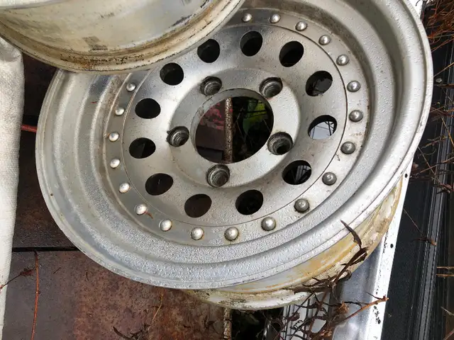 Ford F 150 wheels - lots of different sets in Tires & Rims in Annapolis Valley - Image 9