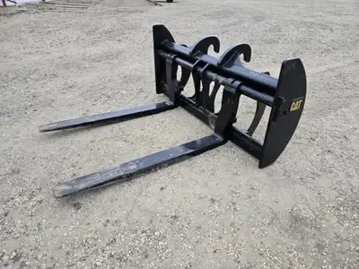 Cat 72in. Fusion coupler pallet forks, 72in. long x 7in. wide, 3 1/2in. thick, 96in. spread. fits CA...