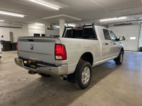 See Dealer Website for Details. Engine: Straight 6 Cylinder Engine (image 4)