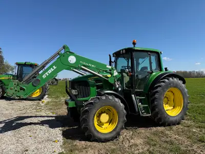 2007 John Deere 7530 Premium Loader Tractor (6930 Premium) -As new Stoll self-levelling loader -Fron...