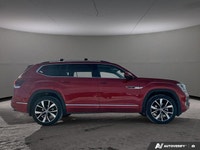This Volkswagen Atlas boasts a Intercooled Turbo Regular Unleaded I-4 2.0 L/121 engine powering this... (image 7)