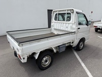 All vehicles come with a full vehicle History Report, ask to see it! 2009 daihatsu hiket 4x4 with a/... (image 2)