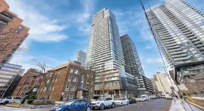 Price: $609,990 / $2,314/mo Experience Luxury Living At Its Finest In The Highly Sought-After Yonge...