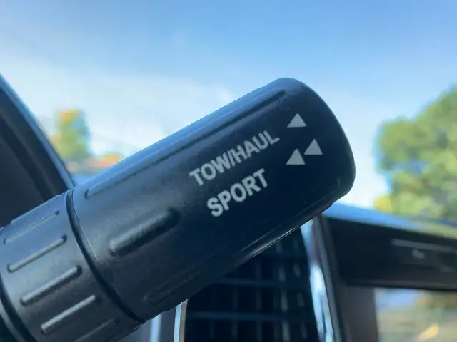 2016 FORD F-150 4X4 CREW 6.5FT LOW KMS LOADED in Cars & Trucks in Guelph - Image 30