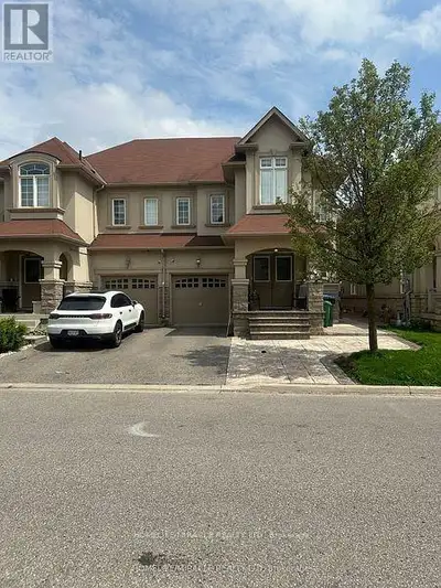 11 BEACHVILLE CIRCLE Brampton (Credit Valley), Ontario