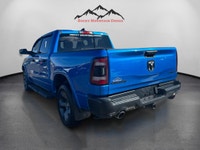 THIS 0NE OWNER RAM 1500 BUILT TO SERVE CREWCAB COMES WITH A 5.7 V8 HEMI. HEATED BUCKET SEATS, REMOTE... (image 2)