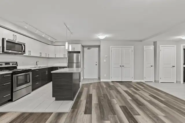 483 Linwell Road - 2 Bedroom Deluxe for Rent in St. Catharines