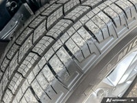 This Jeep Grand Cherokee L has a trusty Regular Unleaded V-6 3.6 L/220 engine powering this Automati... (image 9)